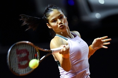 ラドゥカヌが1年で4人目のコーチ招へいへ、ベルツ氏との関係解消