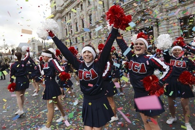 「女性が美しくいられる競技」発言、英担当相に批判