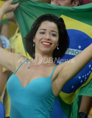 ブラジル美女から日本人サポーター マスクマンまで コンフェデ杯を盛り上げたサポーター 写真87枚 ファッション ニュースならmode Press Powered By Afpbb News