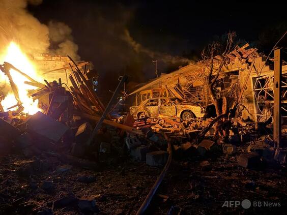 ロシア、北朝鮮製ミサイルでザポリージャ攻撃 6人死亡 ゼレンスキー氏