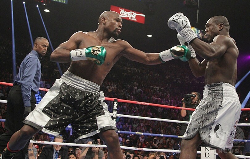 メイウェザー「これで終わった」―49戦無敗でキャリアに終止符