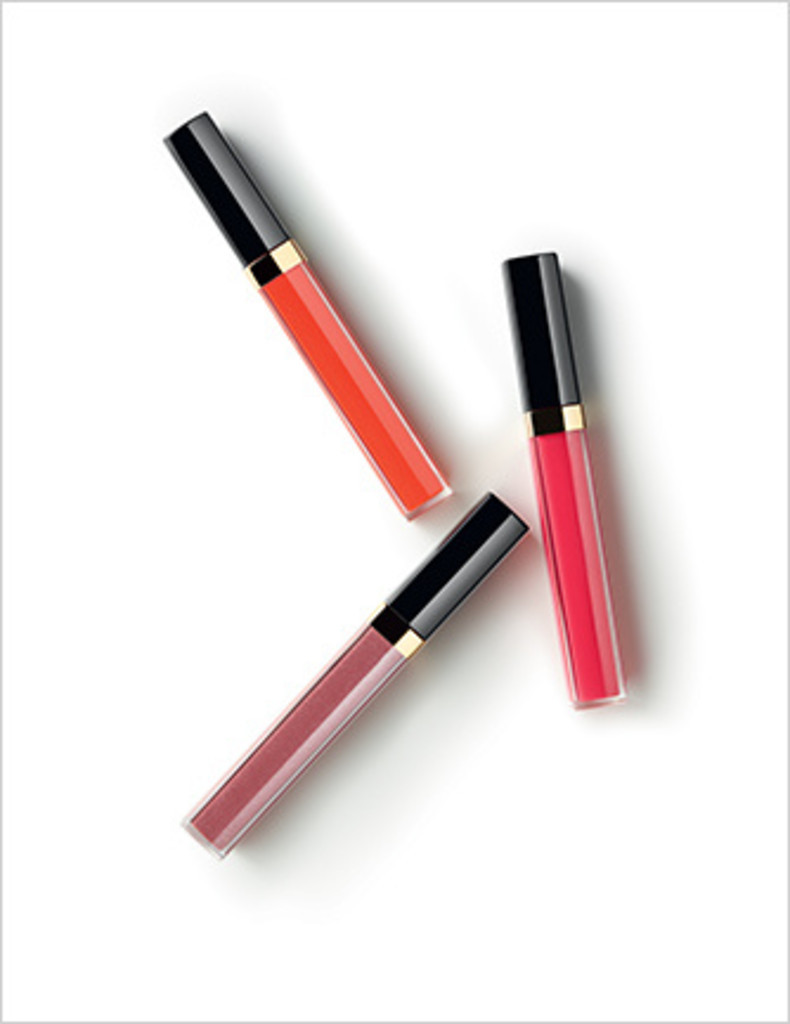 「シャネル」新作グロス広告の顔にリリーローズ・デップ