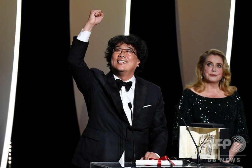 韓国のポン・ジュノ監督『パラサイト』にパルムドール、カンヌ国際映画祭