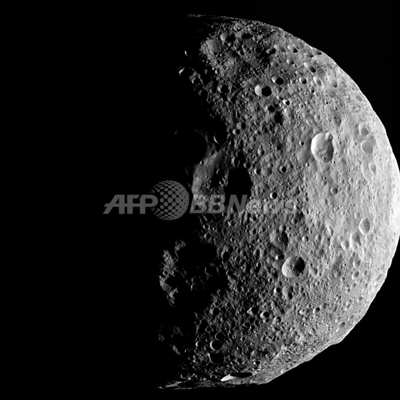 米探査機ドーン 小惑星ベスタを離れ準惑星セレスへ 写真1枚 国際ニュース Afpbb News