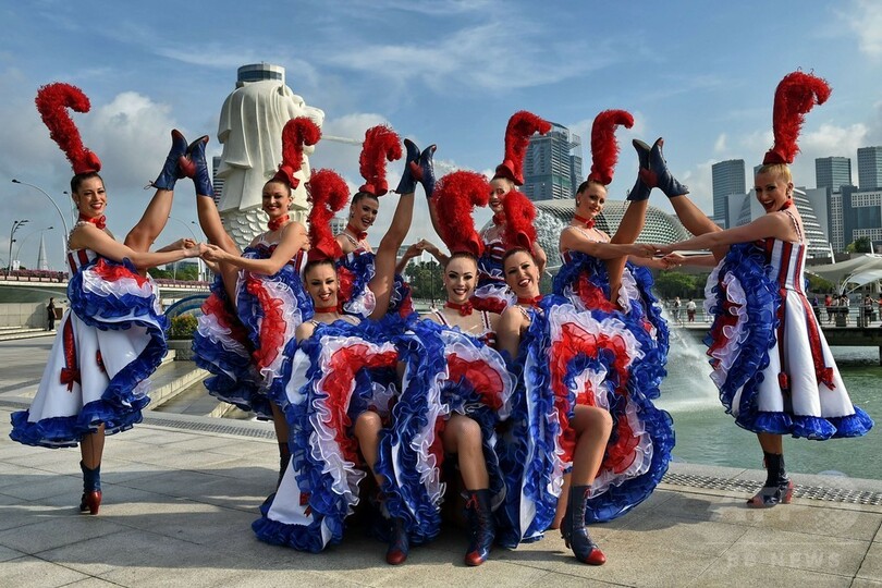 ムーランルージュの踊り子、マーライオンと初共演