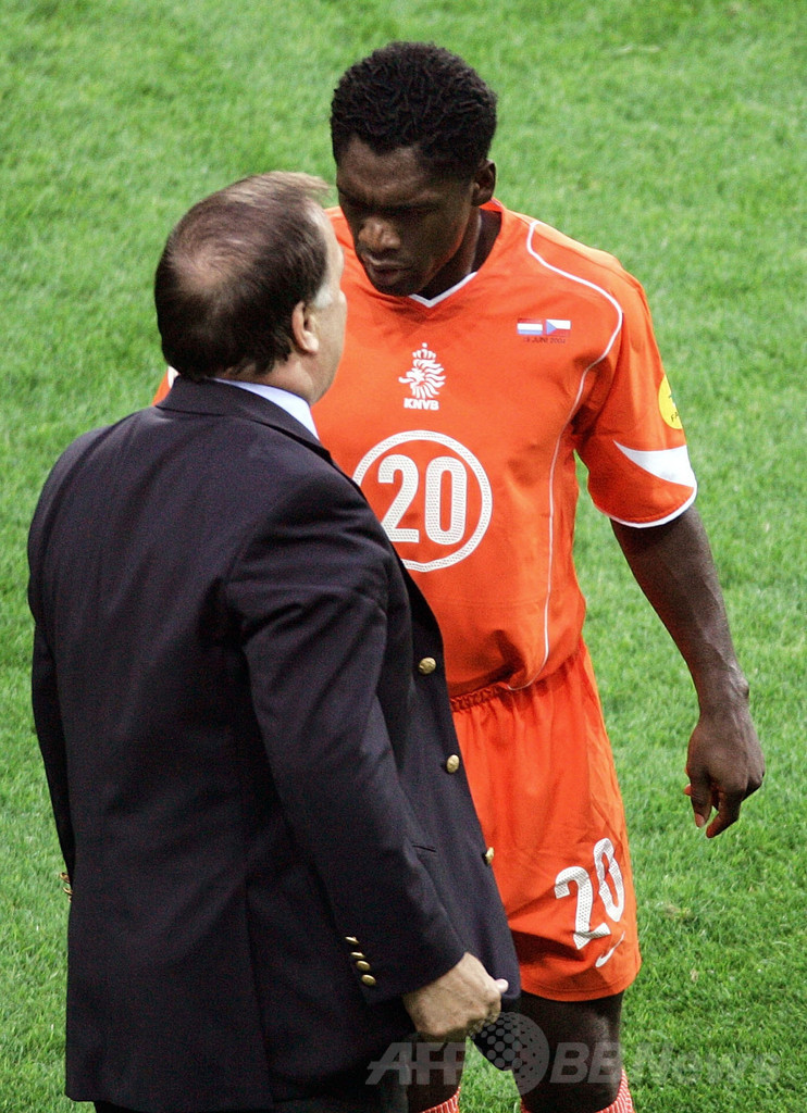 AFPの写真で振り返る「顔の肖像」 - ミランの指揮官セードルフ監督