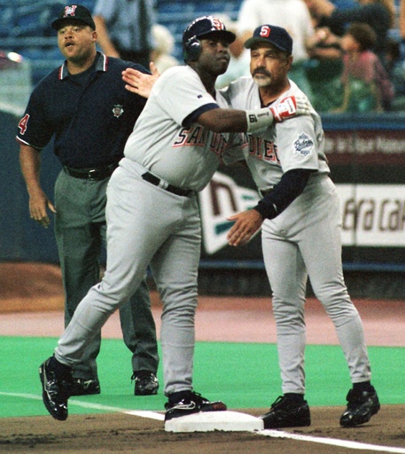 元パドレスの名選手グウィン氏、がんで死去 写真3枚 国際ニュース