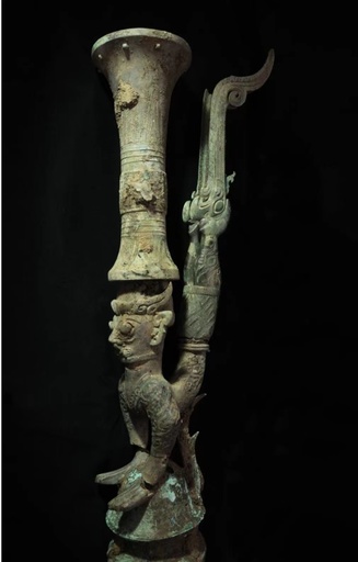 A 釦形金具④ 漢時代 遺跡発掘品 古代中国 金工 副葬品 緑青