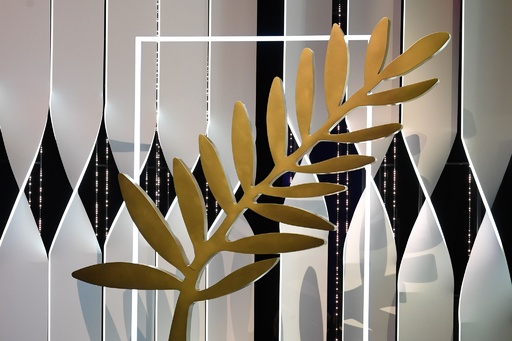 カンヌ映画祭も開催見合わせ 新型コロナ流行受け