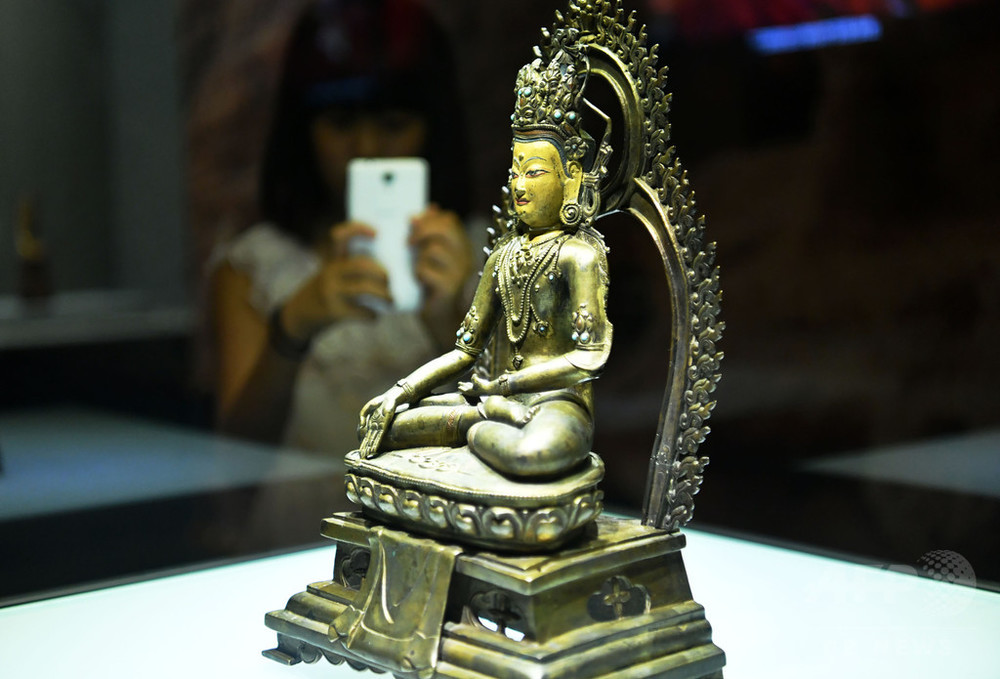 【中古本】中国文化財図鑑　第一巻 仏像 中古本】中国文化財図鑑 第一巻 仏像