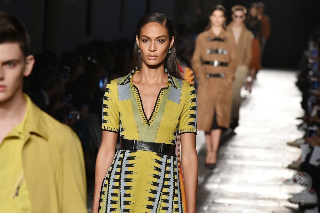 「ボッテガ・ヴェネタ」17年春夏