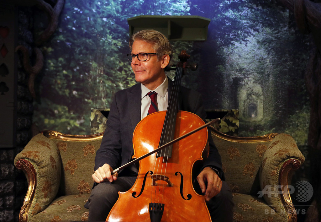 ニャンて曲だ！ 世界初 「猫向け音楽」 チェロ奏者が作曲