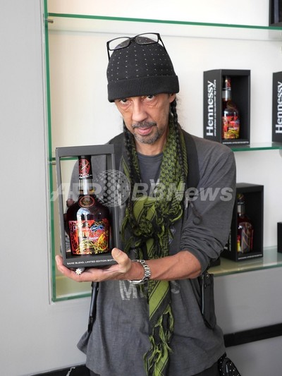 futura_hennessy_0213-