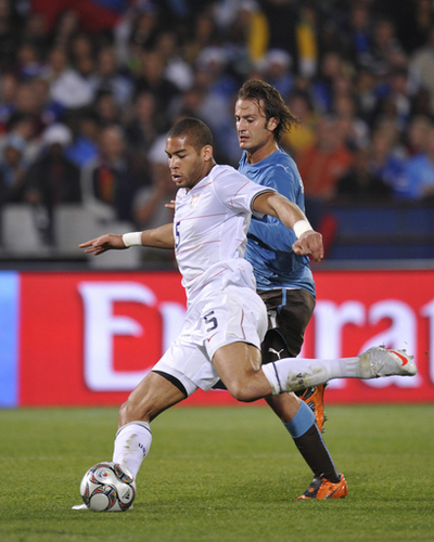 ミラン 米国代表DFオニェウを獲得