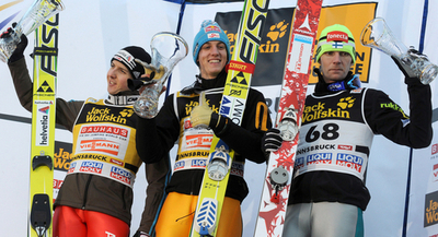 シュリーレンツァウアー ジャンプ週間第3戦を地元初優勝で飾る