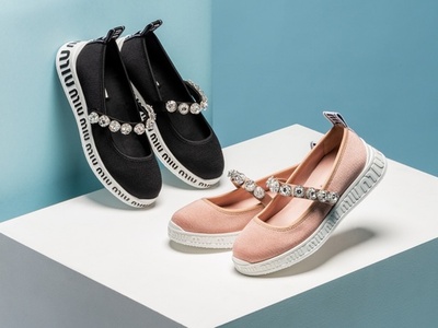 「ミュウミュウ」伊勢丹新宿店に期間限定店オープン