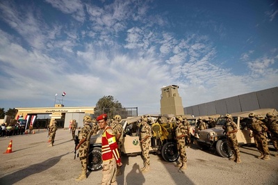 エジプト、ガザの負傷者受け入れへ