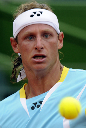 アルゼンチン ナルバンディアンが第1試合制し1勝目