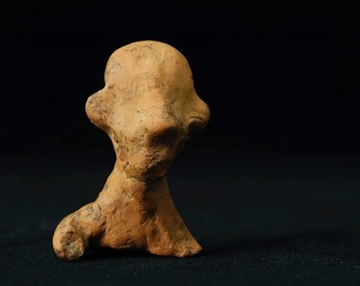 中国出土の土器から約4000年前の人の指紋発見