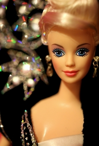 「バービー人形」著作権訴訟で製造元マテル社が勝訴、賠償金は109億円