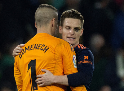 バレンシア、ベティスとの国王杯準決勝初戦をドローに持ち込む 