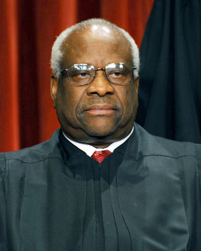 米最高裁判事が10年ぶり質問、法廷一同あぜん