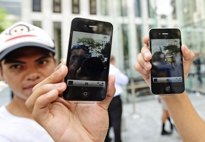 「iPhone4」、発売から3日で170万台を販売 米アップル