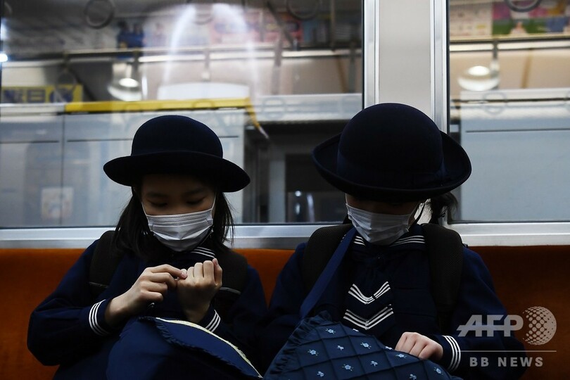 日本で新型ウイルス感染者1人死亡、国内初