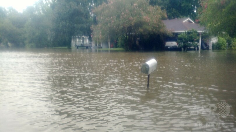 米南部の一部地域で記録的洪水、少なくとも3人死亡
