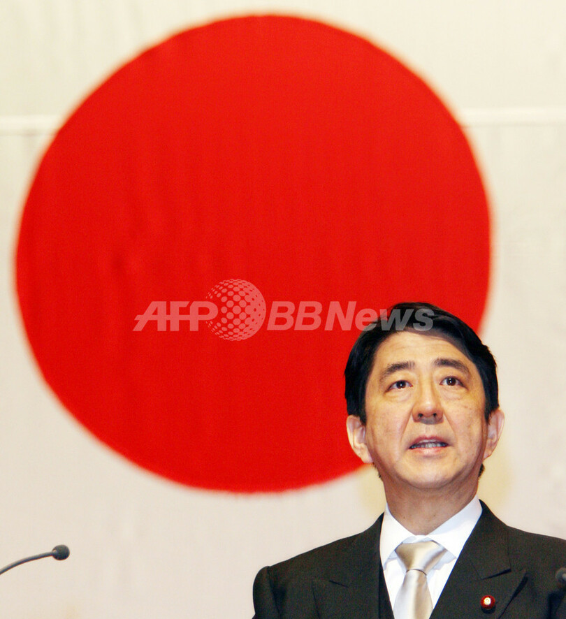 安倍内閣支持率、さらに低下し35％に - 東京