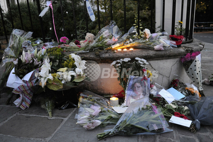 ワインハウスの死因判明は2～4週間後か