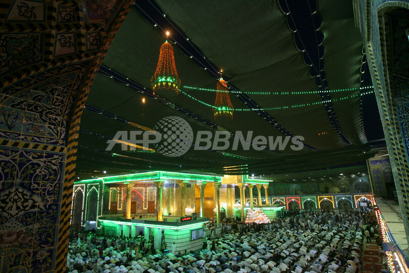 祝祭開催中のシーア派聖地カルバラで衝突、27人死亡