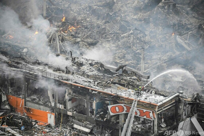 モスクワ郊外のモールで火災、1人死亡 ロシア