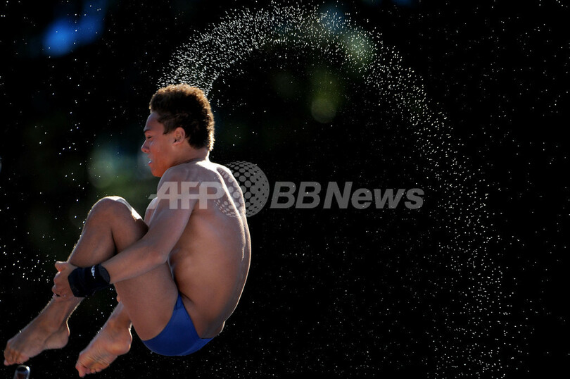 15歳のデイリーが男子高飛び込みで優勝、世界水泳