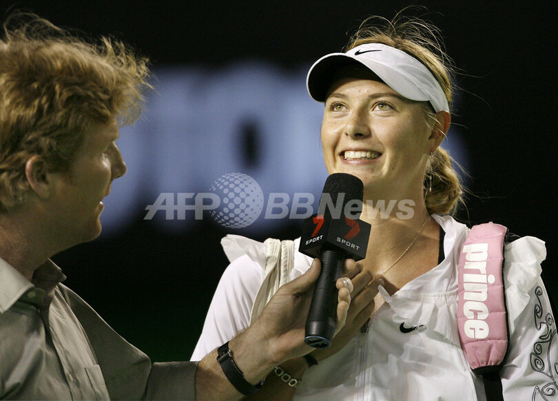 ＜テニス 07全豪オープン＞女子シングルス、シャラポワ ズボナレワをストレートで降し準々決勝進出 - オーストラリア