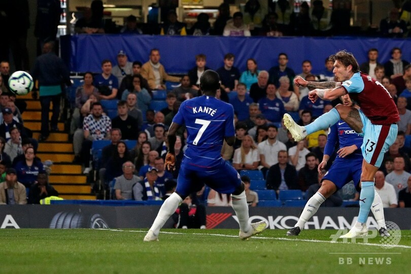 チェルシーが痛恨ドロー、「アンチフットボール」のバーンリーを批判