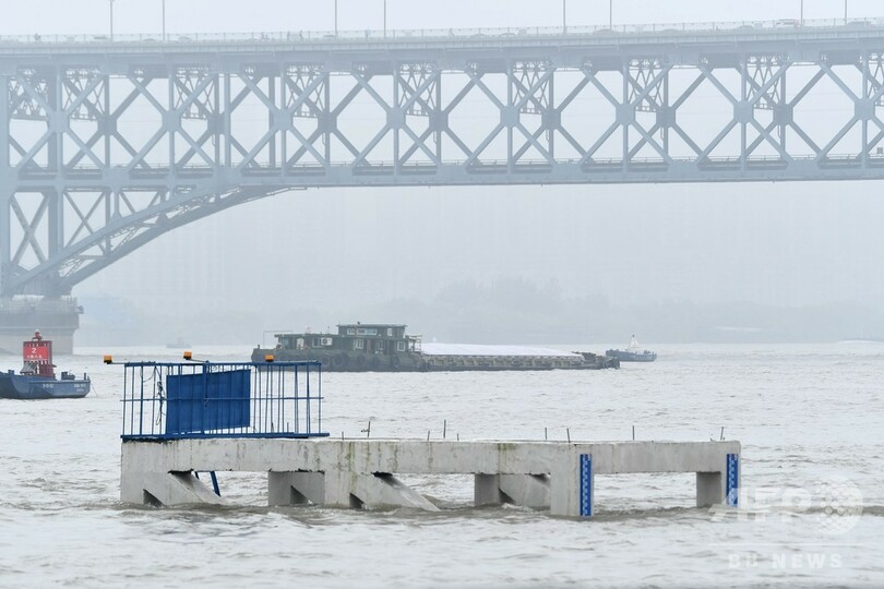 長江沿岸で洪水、浸水被害も 中国・南京