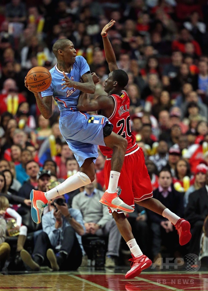 クリッパーズが故障者続出のブルズに勝利