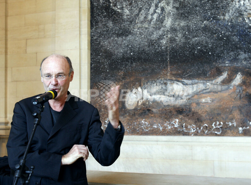 ルーブル美術館、常設展示用の現代美術作品を半世紀ぶりに追加