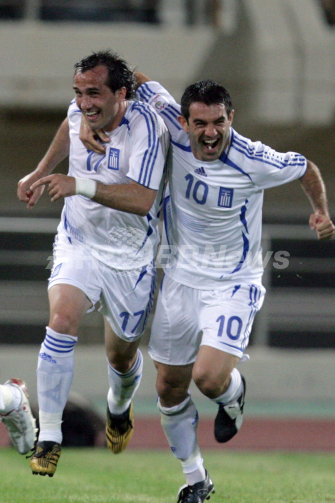 ＜サッカー 欧州選手権2008・予選＞ギリシャ ハンガリーを降しグループ首位に浮上