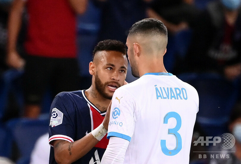 ブラジル政府「人種差別は犯罪」 退場のネイマールに連帯