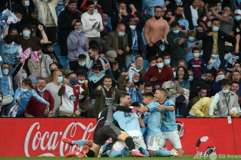 シャビ氏就任のバルサは3点差守り切れずドロー、レアルが暫定首位