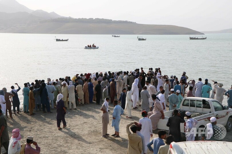パキスタン北西部で船転覆 4人死亡、21人行方不明