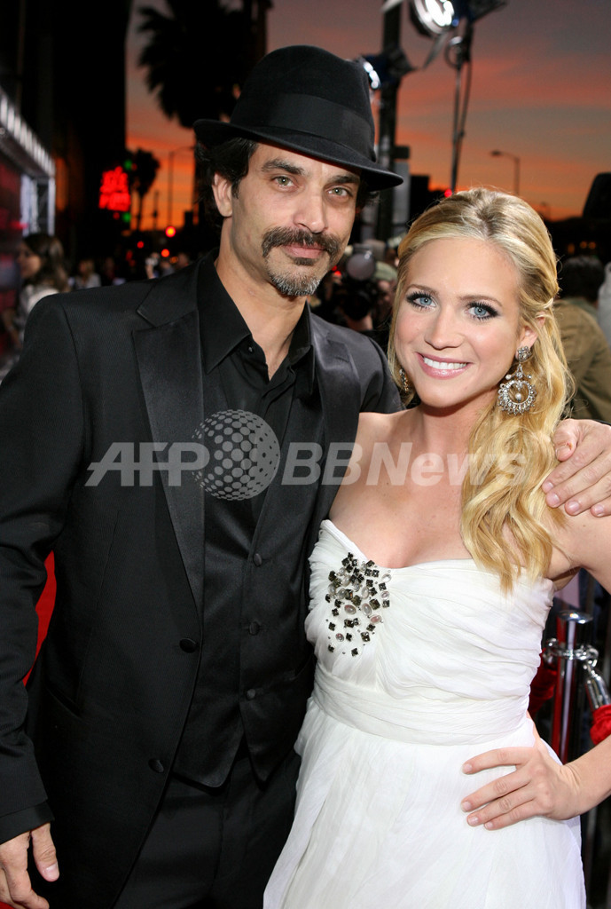 ブリタニー・スノウ主演『Prom Night』ワールドプレミア上映