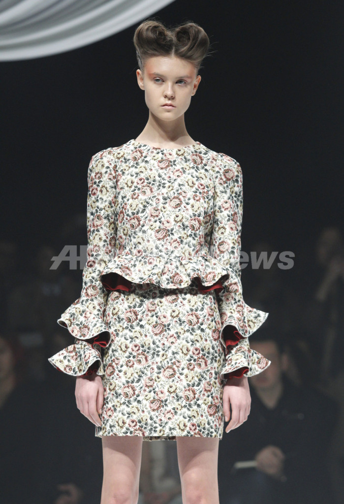 ＜13/14年秋冬東京コレクション＞モトナリオノ