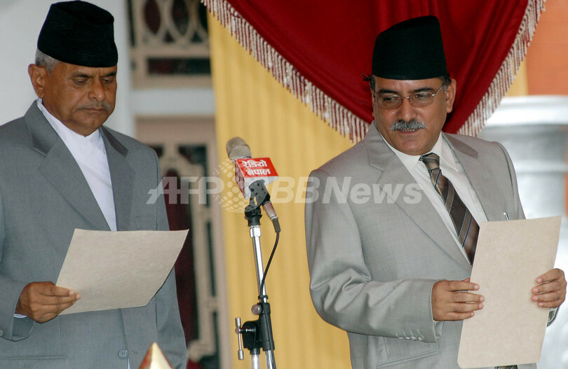 ネパール毛派のダハル書記長、新首相に就任