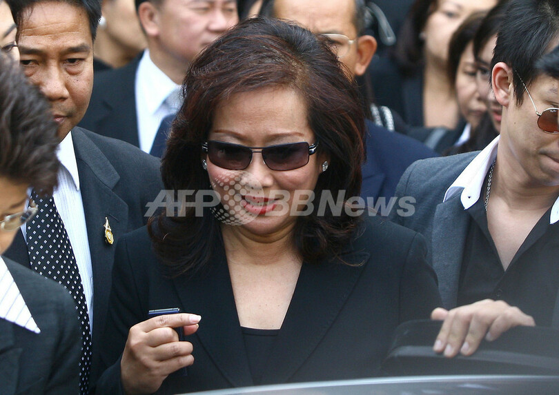 タクシン前首相夫人がタイに帰国
