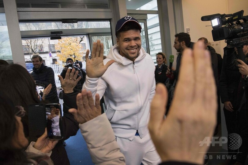 デ杯10度目Vの快挙から一夜、フランスチームが連盟本部を訪問