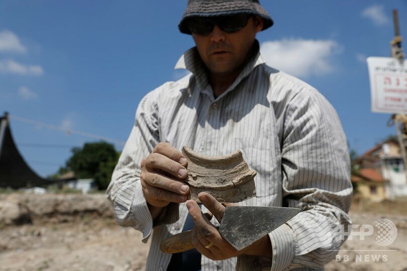 3世紀の古代陶器工房を発見、遊戯室や浴場も イスラエル