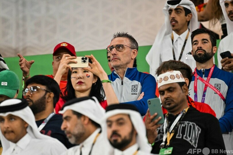 韓国が大逆転でカタールW杯16強、孫興民は涙 ポルトガル下す